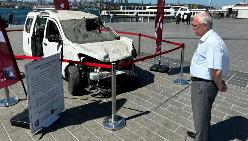 15 Temmuz’un Gizli Tanıkları: Tanklar ve Otomobillerin Dramı Sergileniyor