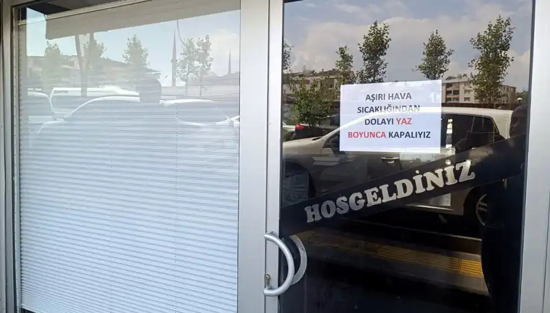 Afrika Sıcakları Ekonomiyi Etkiliyor: Esnaf Yaz Boyu Dükkanlarını Kapattı