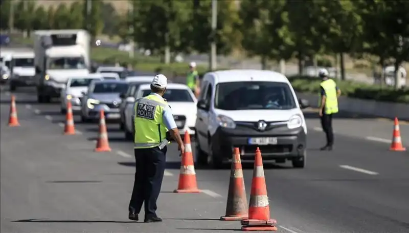 Tünel Kapatan Konvoy: Protesto Mücadelelerinin Yeni Yüzü