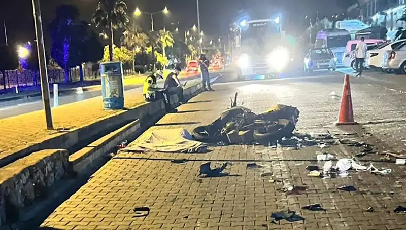 Alanya'da Motosiklet Kazası: Hayatını Kaybeden Genç Adamın Dramı