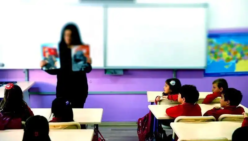 MEB Ücretli Öğretmenlik Başvuruları 2025: Tüm Detaylar Burada!