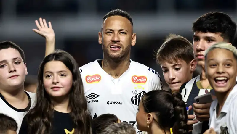 Fenerbahçe'nin Gündeminde Neymar: Transfer Kararı Nihayet Verildi!