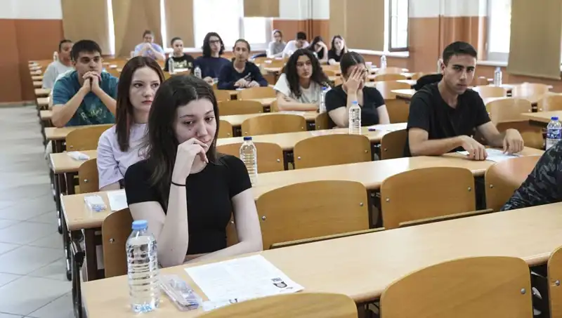 2023 YKS Sonuçları Açıklandı! Öğrenci ve Aileler Arasındaki Tepkiler