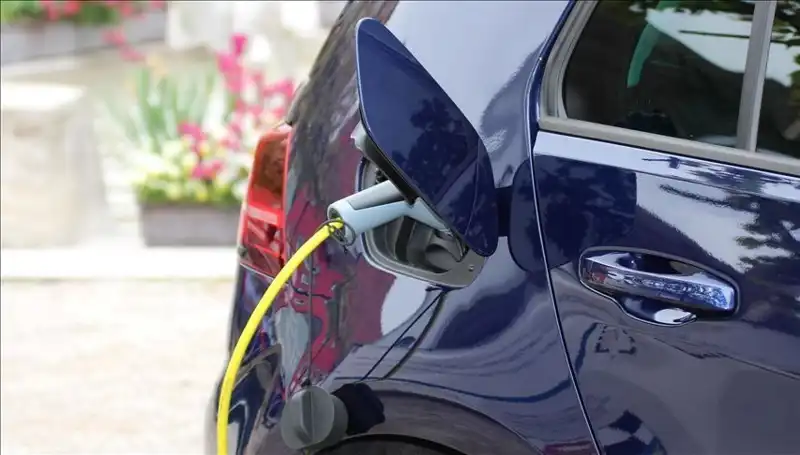 Tesla'nın Menzil Rekorunu Kıran Yeni Elektrikli Araçlar