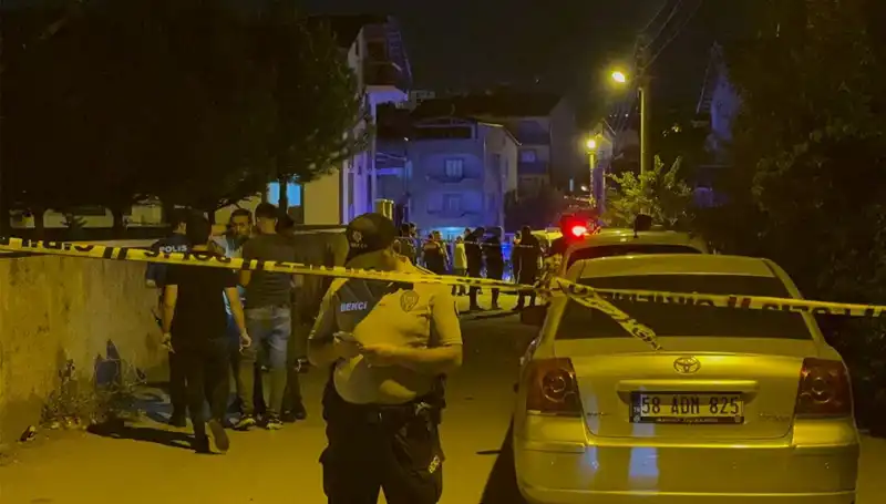 Kına Gecesinde Halay Kavgası: 12 Kişi Yaralandı, 1'i Ağır Durumda