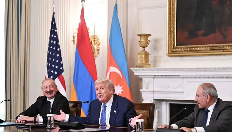 Aliyev'den Ermenistan'a Anayasa Çağrısı: Hızlı Adım Atma Zamanı Geldi